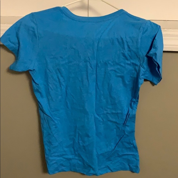 Mermaid vneck tee - Picture 4 of 5